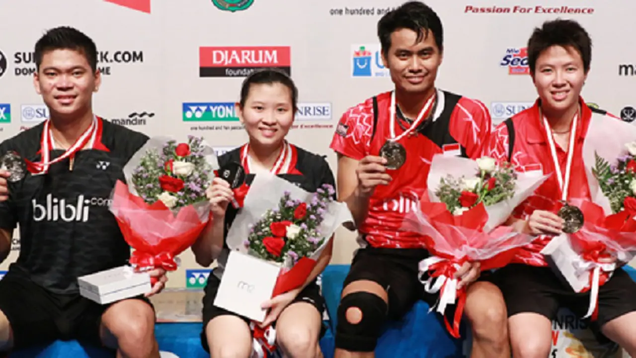 Tontowi Ahmad/Liliyana Natsir dan Praveen Jordan/Debby Susanto