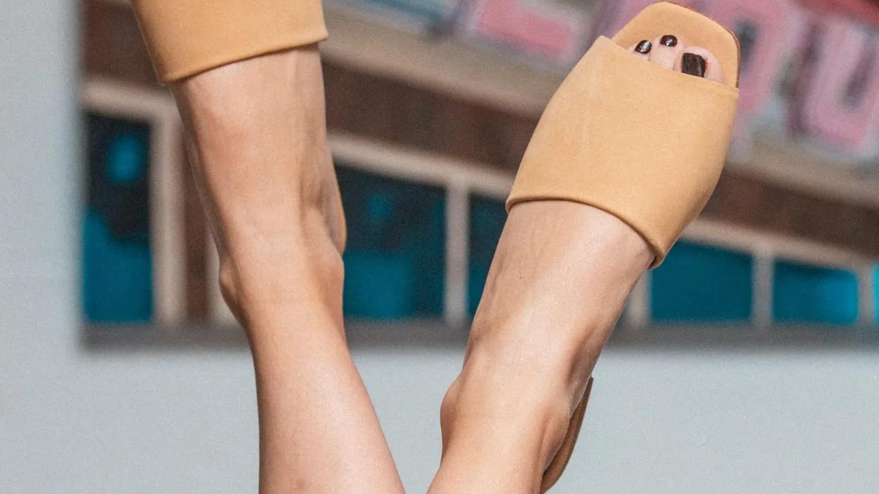 3. Dapat Digunakan untuk Mengangkat Body Hair (Bulu Tubuh)