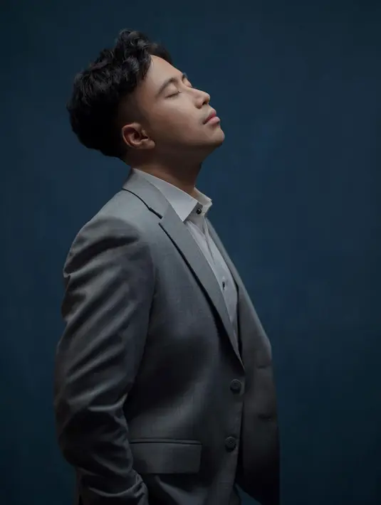 Vidi Aldiano merilis single baru "Dara" pada Februari 2022. (Foto: Dok. Instagram @vidialdiano)