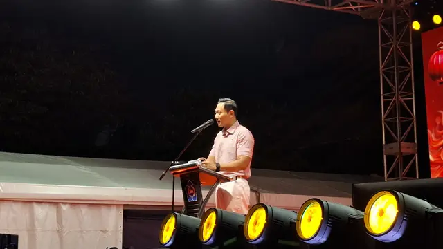Menteri Koordinator Bidang Infrastruktur dan Pembangunan Kewilayahan (IPK), Agus Harimurti Yudhoyono (AHY) saat perayaan malam Tahun Baru Imlek 2026 di Batam, Kepulauan Riau. (Foto: Liputan6.com/Arief RH)