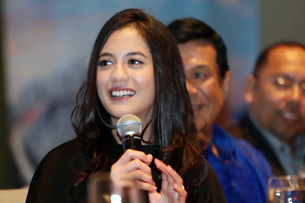 [Bintang] Pevita Pearce