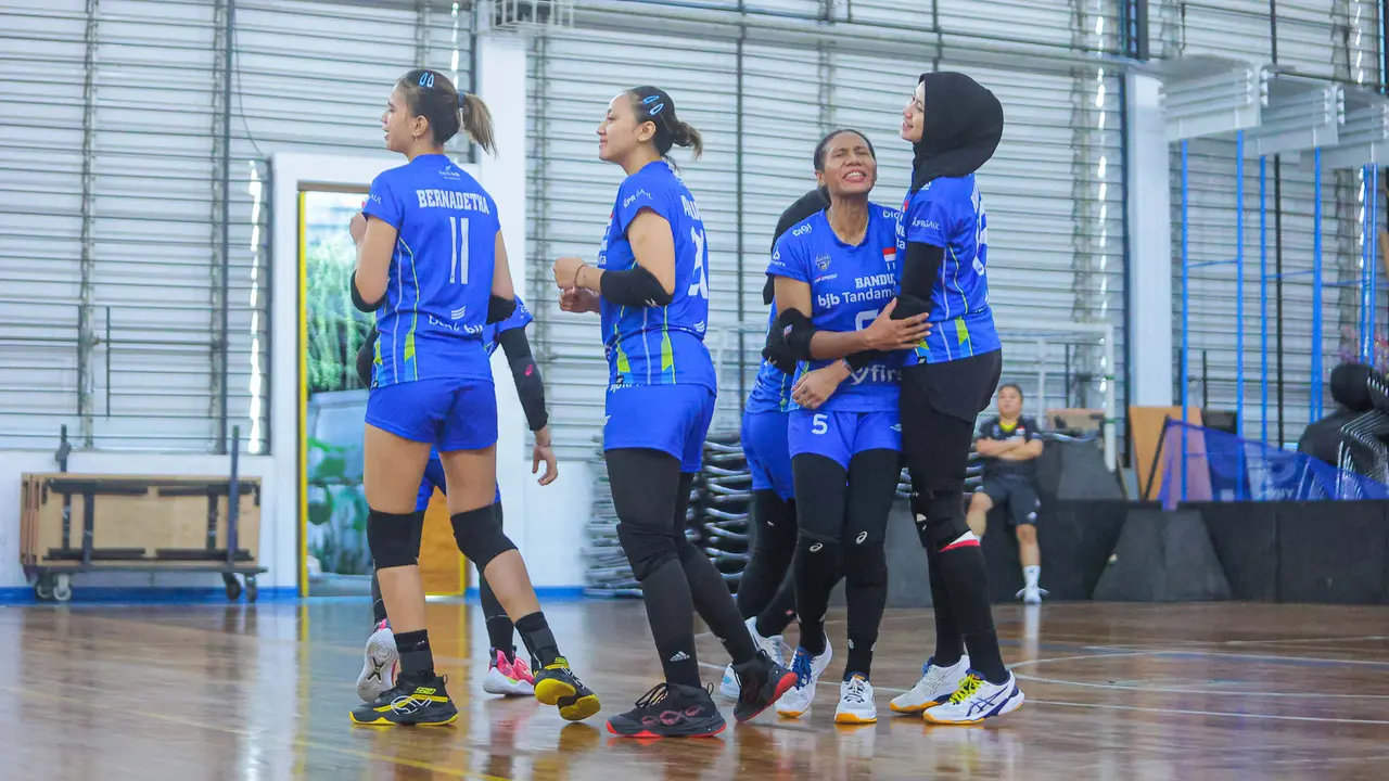 Foto: Megawati dan Yolla Absen, Timnas Bola Voli Putri Indonesia Siap Ikuti Jejak Tim Putra di SEA V League 2023