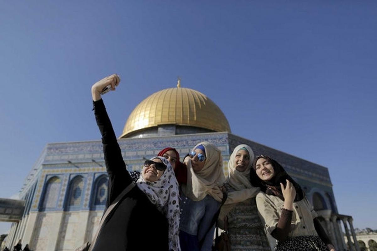 Ramadan, demam selfie mewabah di Kubah Batu Yerusalem