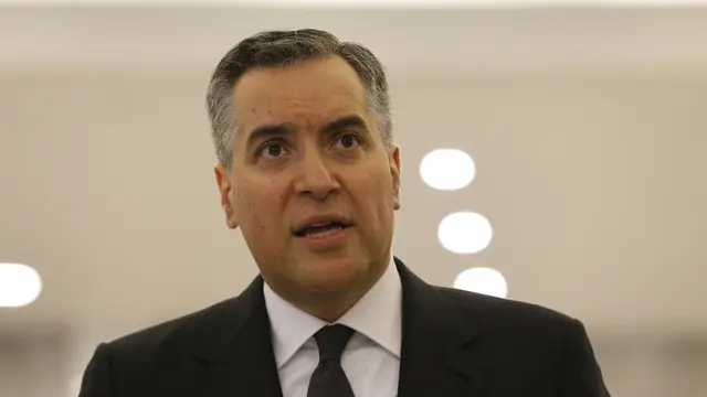 Mustapha Adib terpilih menjadi perdana menteri Lebanon. Ia adalah Duta Besar di Jerman.