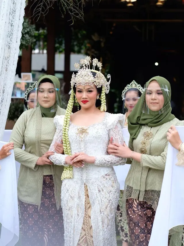 [Fimela] Yura Yunita dan Donne Maula