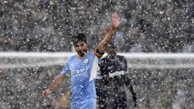 Manchester City Taklukkan West Ham 2-1 di Etihad