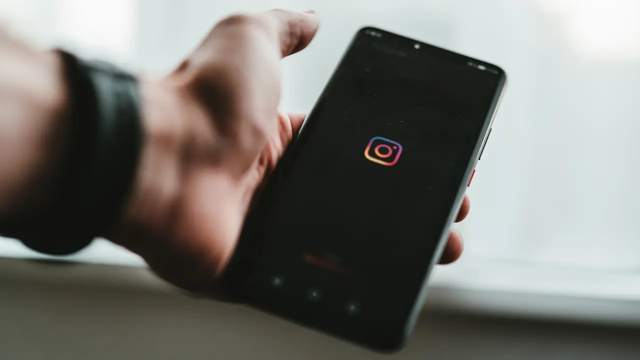 Ilustrasi media sosial, instagram