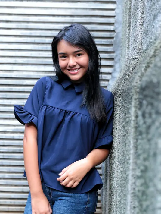 Salah satu penunjang menjaga kebugarannya, Amanda Manopo tidak pilih-pilih menyantap makanan. Ia juga tergolong cuek soal makanan, meski berimbas pada bobotnya. (Adrian Putra/Bintang.com)