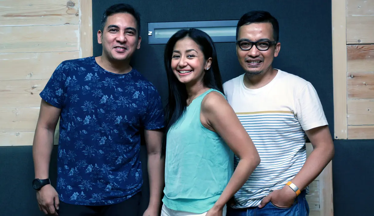 Trio vokal, Lingua setelah 15 tahun vakum, kembali akan merilis single untuk meramaikan dunia musik tanah air. (Adrian Putra/Bintang.com)