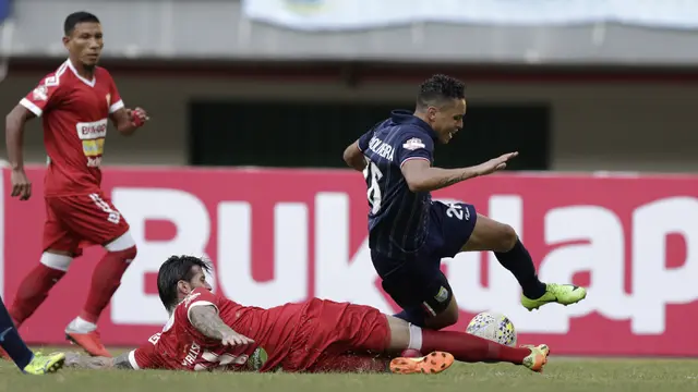 Perseru Badak Lampung vs Persela Lamongan