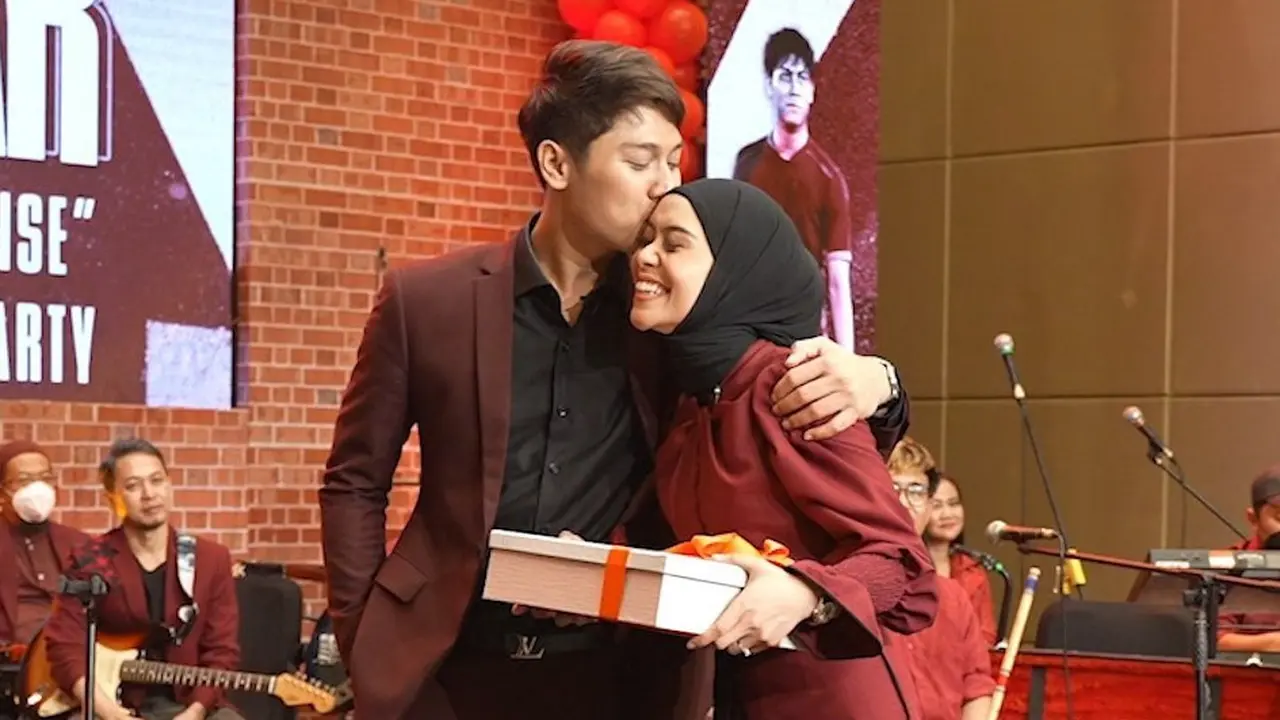 Rizky Billar dan Lesti Kejora (https://www.instagram.com/p/CgBIQHvJEWT/)