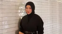 Clara Shinta Syok Disomasi Rp10,7 Miliar Usai Insiden Alexander Assad Diduga Video Call Mesra Viral