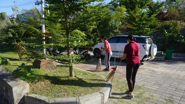 Kegiatan Bersih-bersih Lingkungan