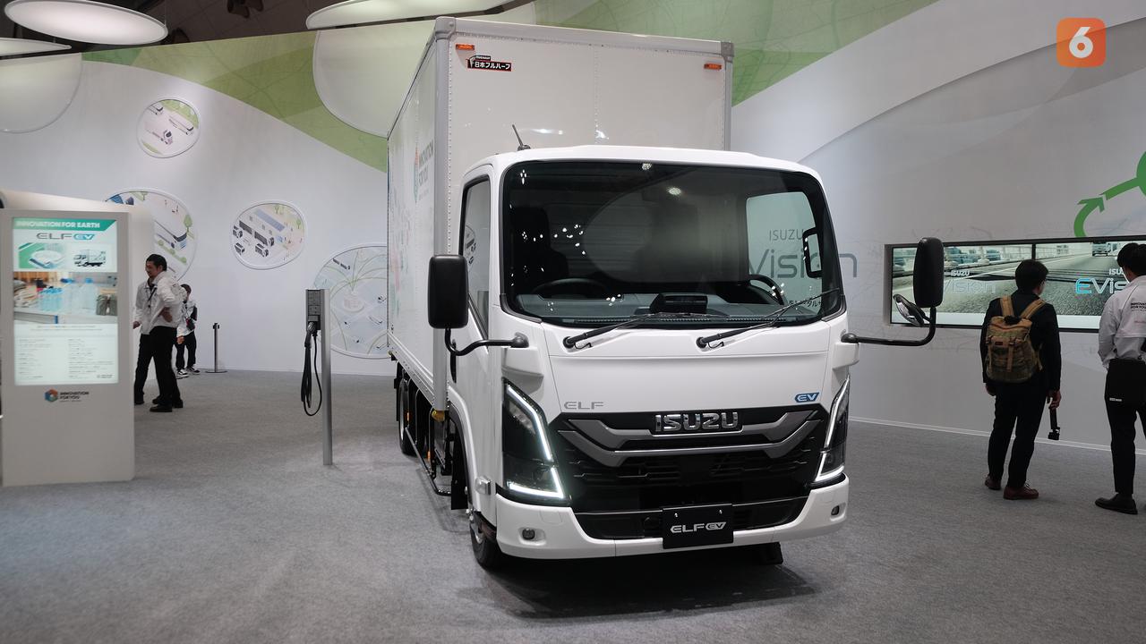 Isuzu Elf EV