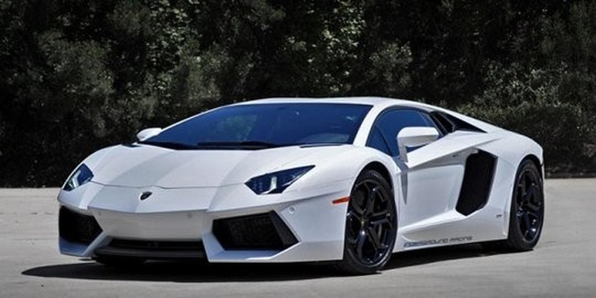 Lamborghini Aventador