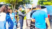 Polda Jatim menangkap sebanyak 7 terduga pelaku penculikan santri Ponpes Metal, Pasuruan di Gresik. (Foto: Liputan6.com/Dian Kurniawan)