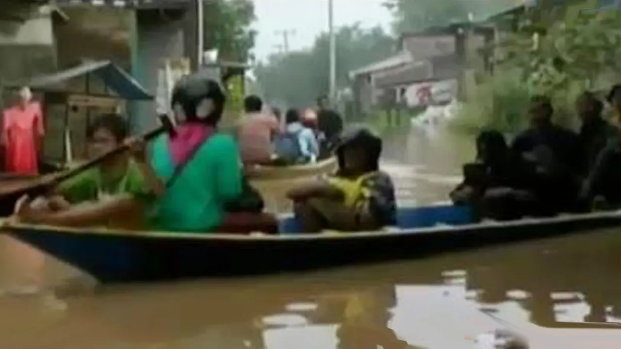 Segmen 4: Bandung Kembali Banjir hingga Monyet Turun Gunung
