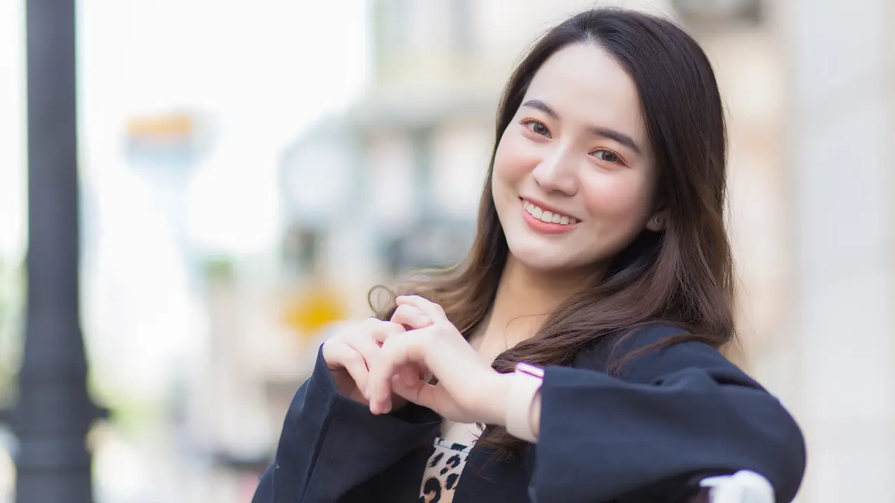 wanita september pesan bahagia