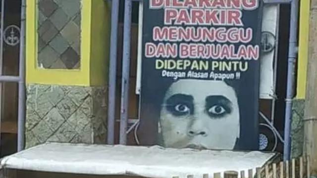 6 Tulisan Dilarang Parkir Ini Nyelenehnya Bikin Tepuk Jidat