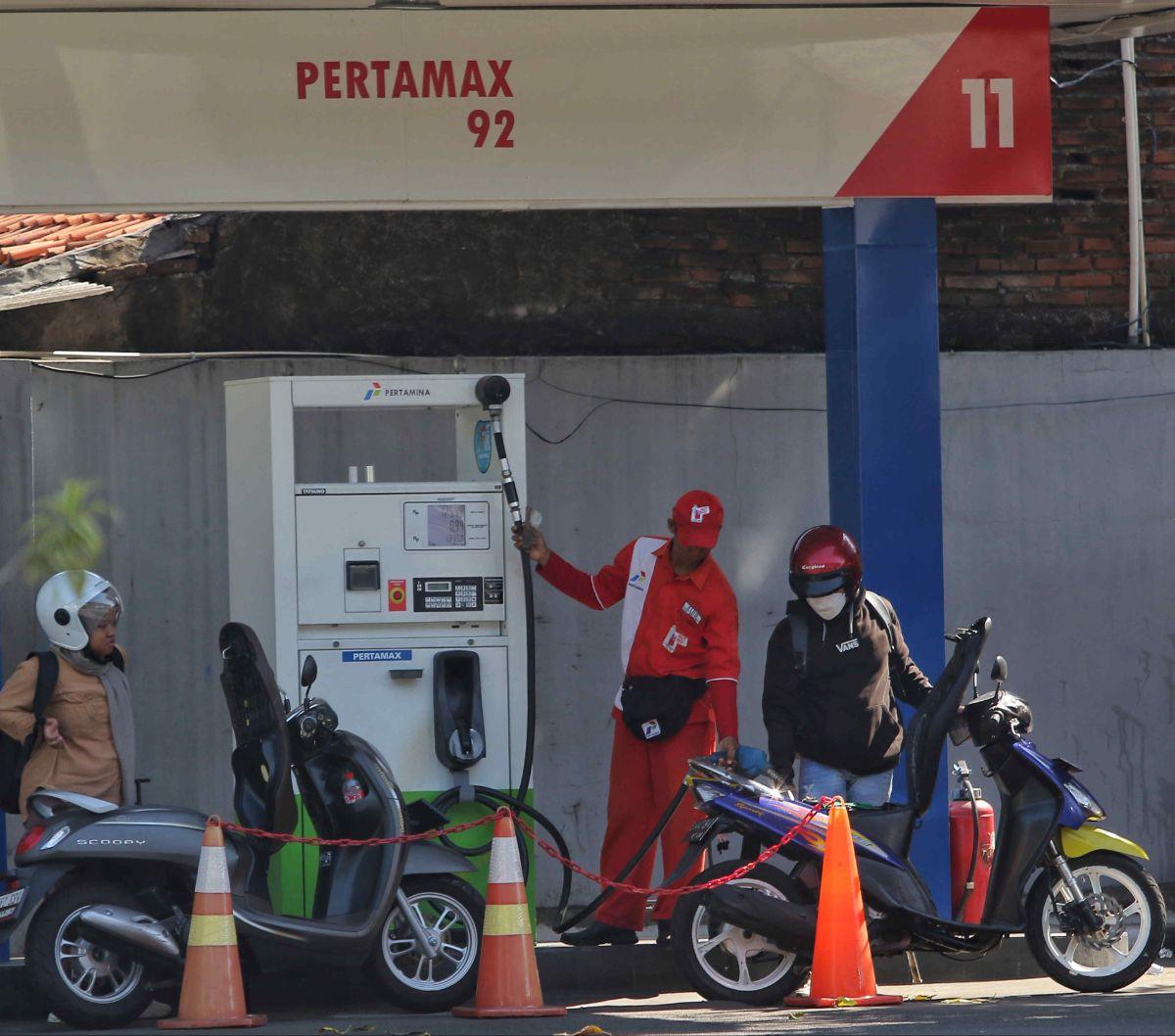 Pemerintah secara lintas sektor membuka Posko Nasional Sektor Energi dan Sumber Daya Mineral (ESDM) periode Nataru 2023/2024. Tujuannya, mengamankan suplai BBM hingga LPG selama libur Natal 2023 dan Tahun Baru 2024.