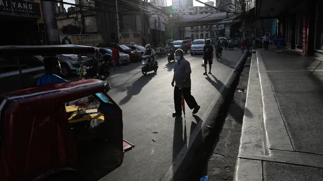 Filipina Longgarkan Lockdown