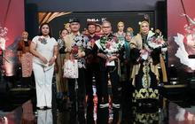 Mengenal Motif Dayak hingga Tidung Batik Pakis Asia yang Jadi Sorotan di Parade Wastra Nusantara 2025