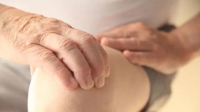 Nyeri Sendi pada Lutut Belum Tentu Asam Urat!