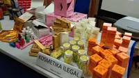 900 koli produk kosmetika ilegal dengan nilai keekoomian senilai 3 miliar disita BPOM RI(Liputan6.com/ Giovani Dio Prasasti)