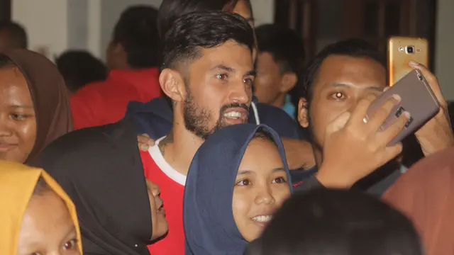 Bali United