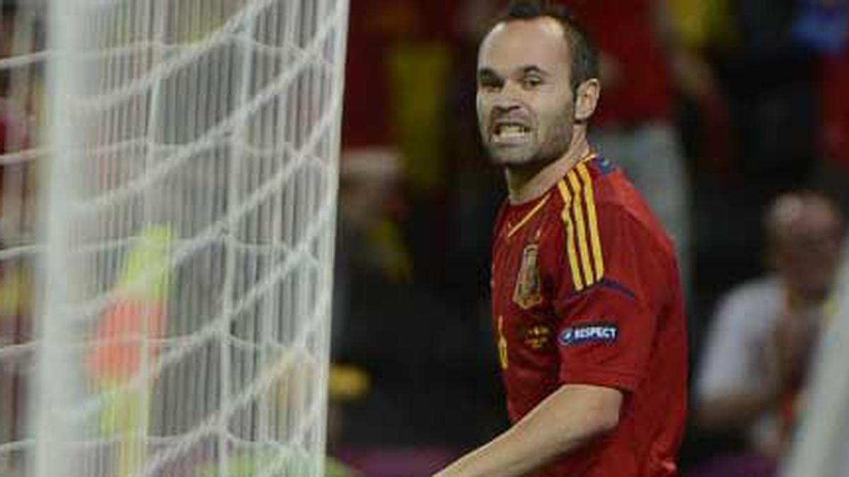Iniesta Enggan Berbagi? - Bola Liputan6.com