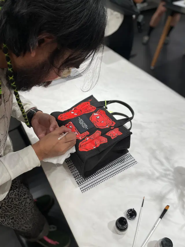 Koleksi  'Party Animal'  Marc Jacobs untuk Fall 2024, Sentuhan Punk dan Glam 80-an