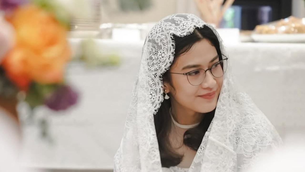 6 Potret Cantik Dian Sastro Rayakan Ulang Tahun Bersama Anak Yatim Piatu, Makin Spesial Berkat Bertepatan dengan Malam Nuzulul Quran