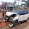 Detik-Detik Fortuner Ditumpangi Anggota DPRD Oleng lalu Hantam Pagar