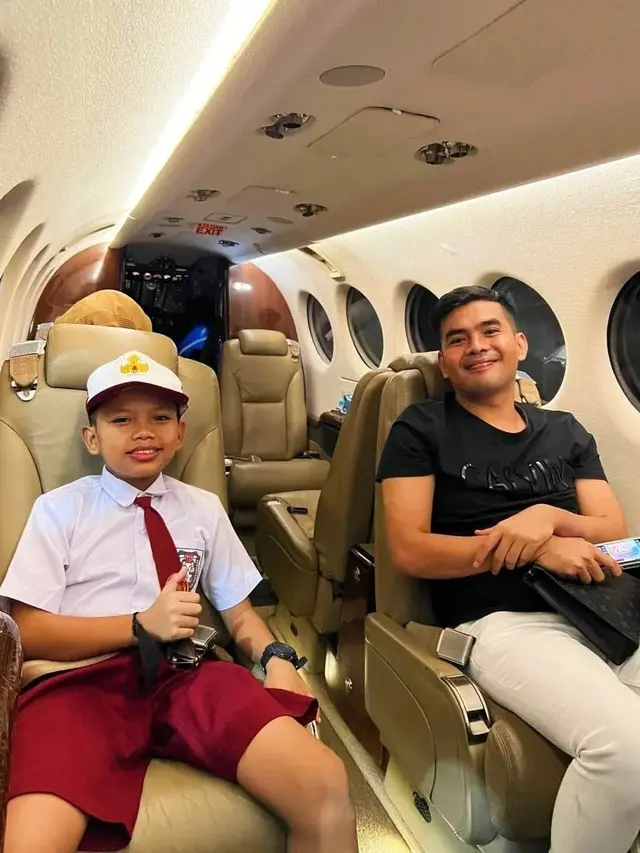 Farel Prayoga Berangkat Sekolah Naik Pesawat Jet