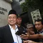 Ketua GNPF‎-MUI Bachtiar Nasir tiba di Polda Metro Jaya, Jakarta, untuk diperiksa sebagai saksi kasus dugaan makar, Rabu (1/2). (Liputan6.com/Immanuel Antonius)