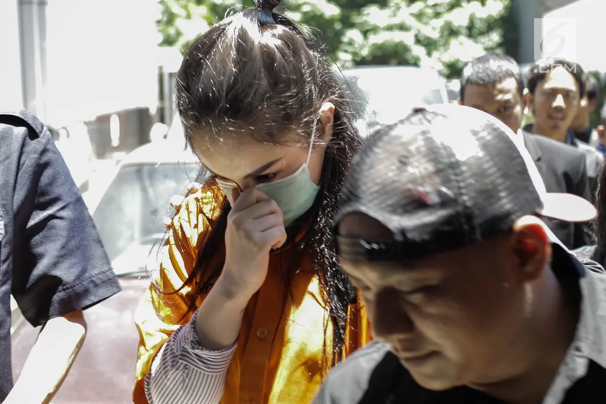 Jennifer Dunn di Kejaksaan Negeri Jakarta Selatan