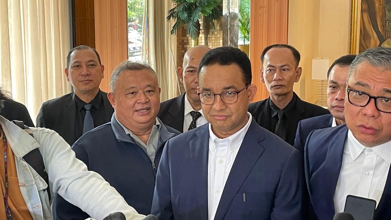 Bakal calon presiden (capres) Koalisi Perubahan Anies Rasyid Baswedan atau Anies Baswedan mengaku bangga Jakarta Internasional Stadium (JIS) bakal dipakai menjadi salah satu venue ajang Internasional Piala Dunia U-17.