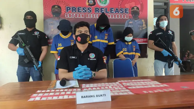 Satuan Narkoba Polres Gorontalo saat menggelar Confrence Pers (Arfandi Ibrahim/Liputan6.com)