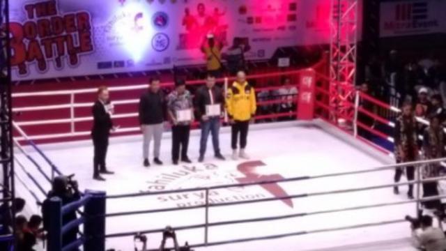 Duel Seru Gubernur Viktor Laiskodat Vs Chris John, Siapa yang Menang?