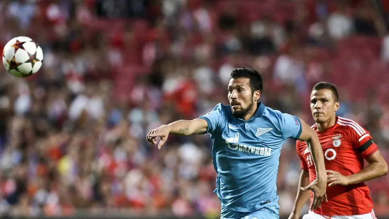 Bek Zenit Saint Petersburg Ezequiel Garay