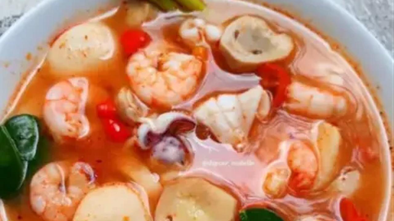 4. Resep Bumbu Kuah Bakso Tom Yam