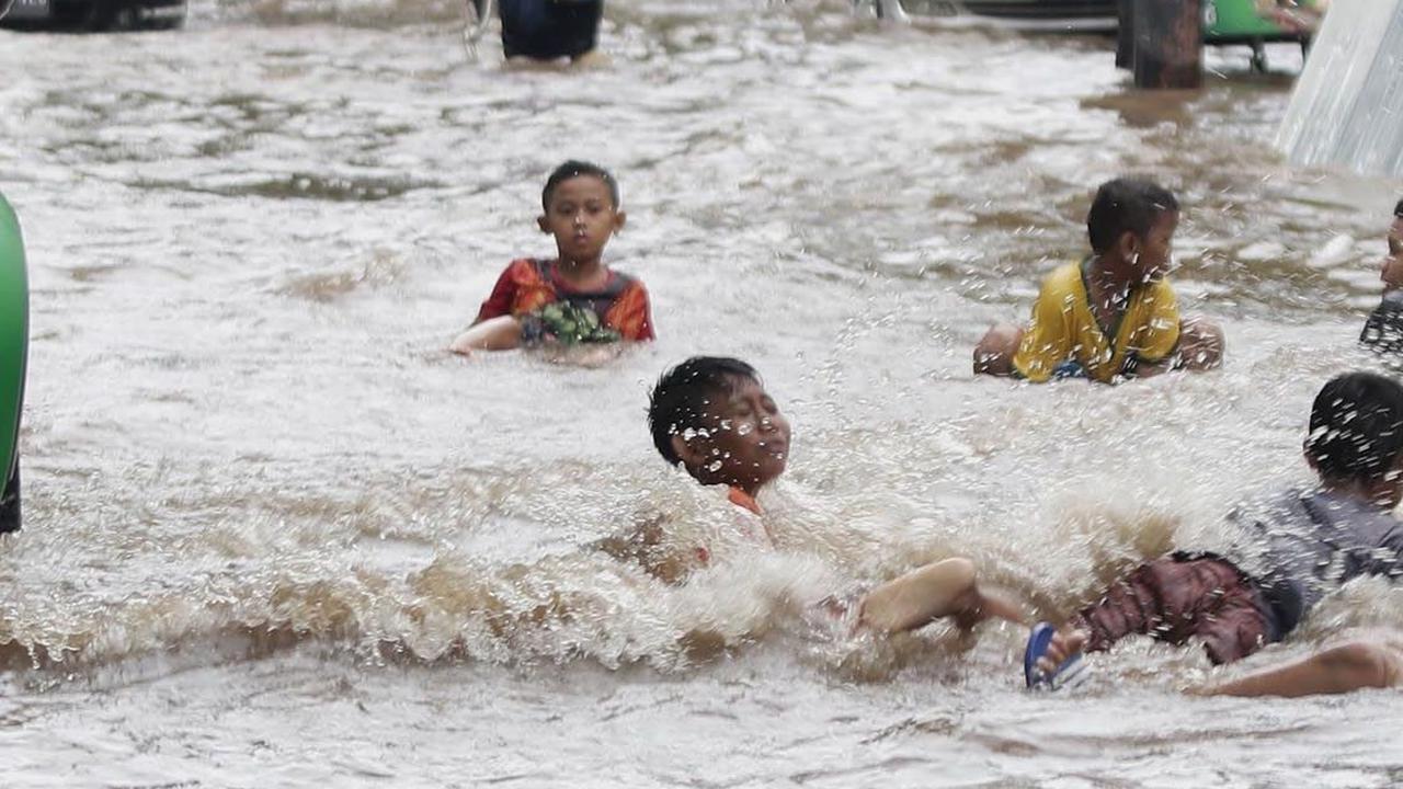 Lima Ruas Jalan di Jakarta Banjir Pagi Ini