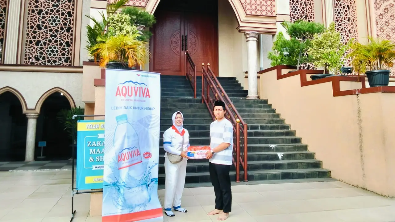 AQUVIVA Sebarkan Kesejukan Ramadan, Bagikan 450 Ribu Air Mineral untuk Berbuka Puasa di Seluruh Indonesia