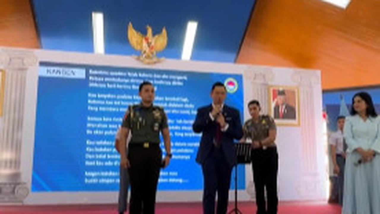 AHY Kenalkan Dua Ajudannya dari TNI Polri ke Siswa SMA Taruna, Sebut Satu Masih Jomblo Langsung Heboh