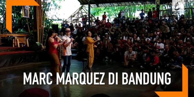 VIDEO: Marc Marquez Belajar Main Angklung di Bandung