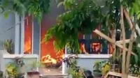 Tanah Ulayat Picu Perang Tanding di Adonara NTT, Rumah Dibakar dan Ada yang Kena Tembak