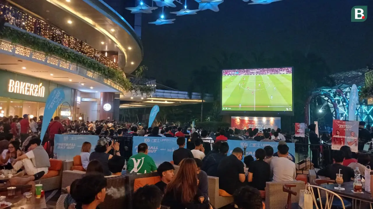 Nonton Bareng Sepak Bola Football Day Out