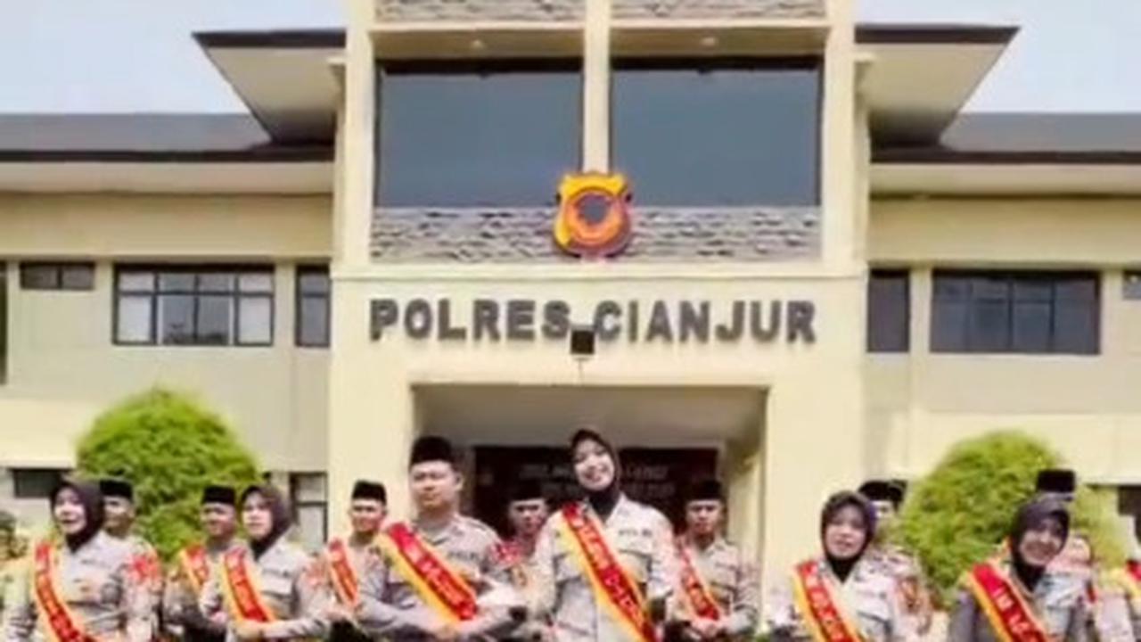 Punya Bandan Super Jangkung, Momen Kebersamaan Polwan dengan Rekannya Ini Curi Perhatian