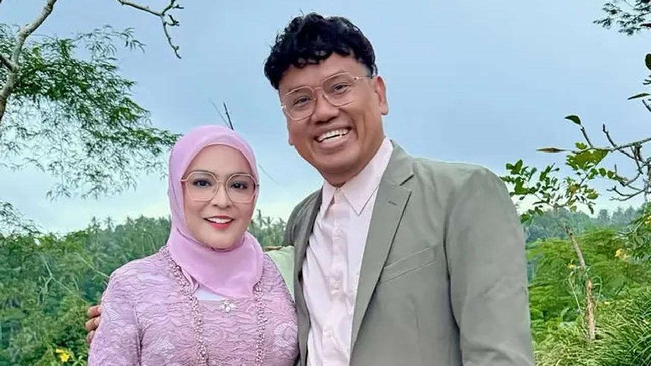 11 Gaya Serasi Selebriti Bersama Pasangan saat Hadir di Pernikahan Luna Maya dan Maxime Bouttier, Maia Estianty hingga Ranty Maria