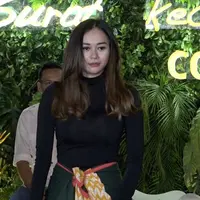 Aura Kasih terlibat di acara anniversary Armada yang ke-10 tahun.